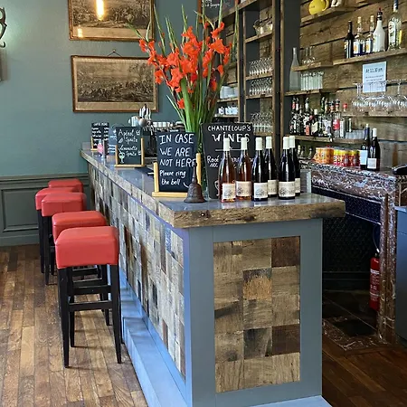 La Maison Du Gardien * Sillé-le-Philippe