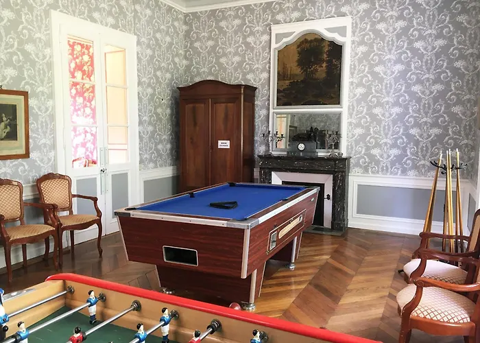 La Maison Du Gardien * Sille-le-Philippe